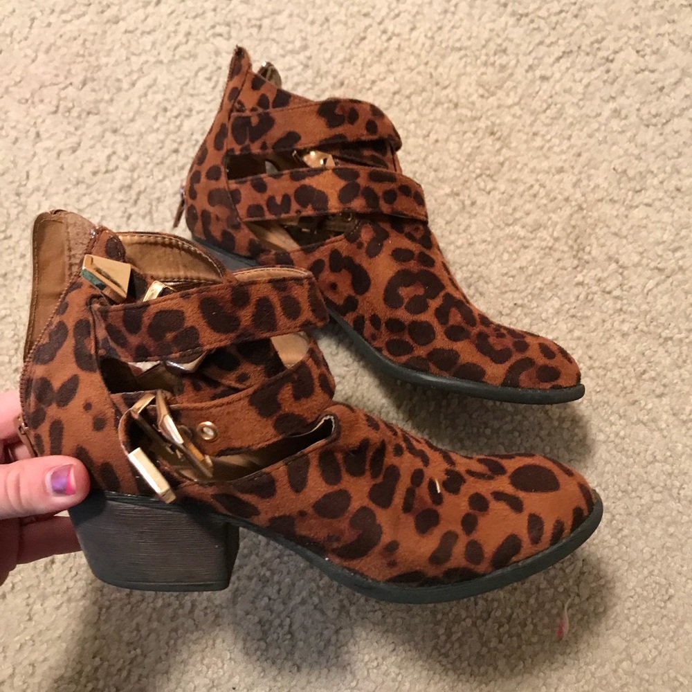Cheetah booties